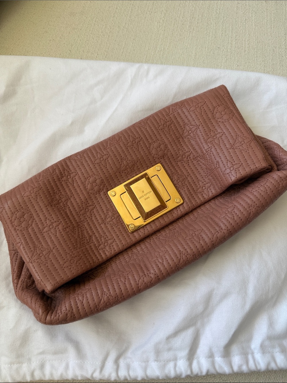 Louis Vuitton Altair Fold-Over Clutch in Dusty Rose